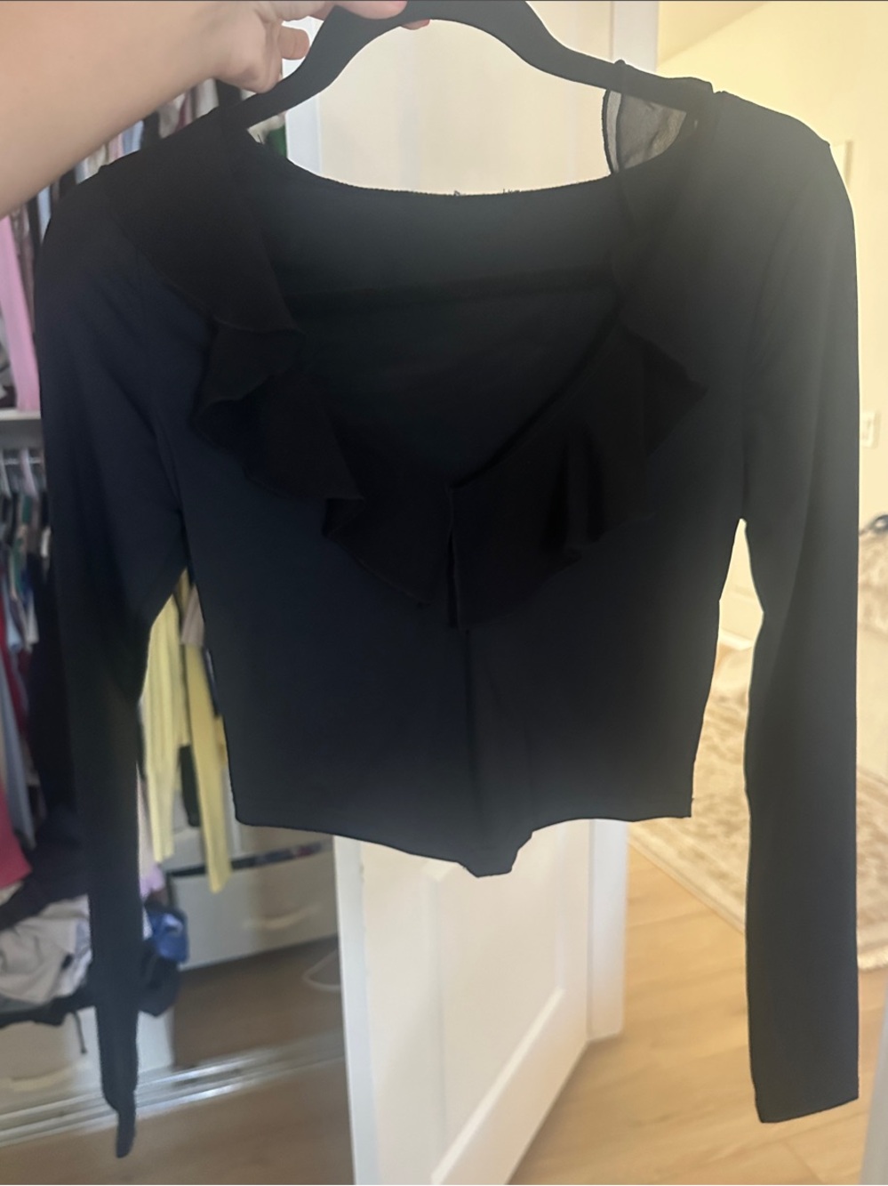 Princess Polly Black Ruffle V-Neck Long Sleeve Top - Women